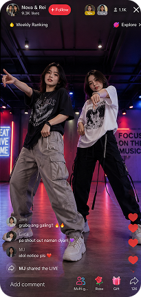 Entertainment showcase